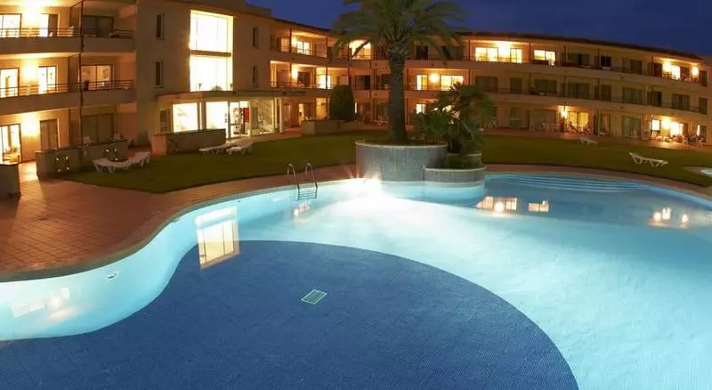 リゾートホテル Aparthotel Golf Beach