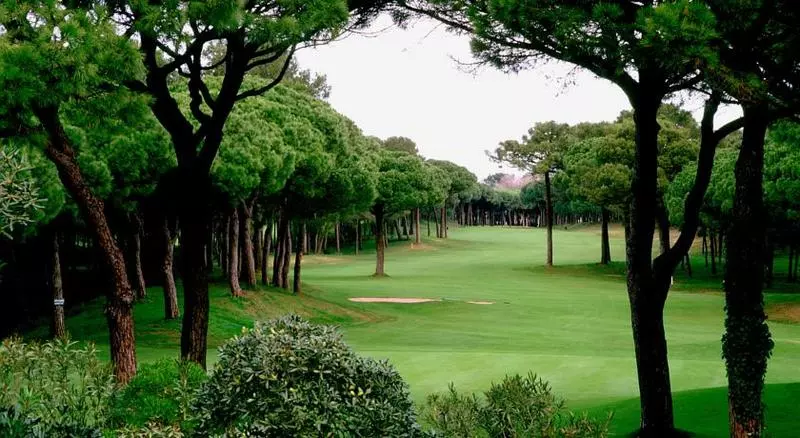 リゾートホテル Aparthotel Golf Beach