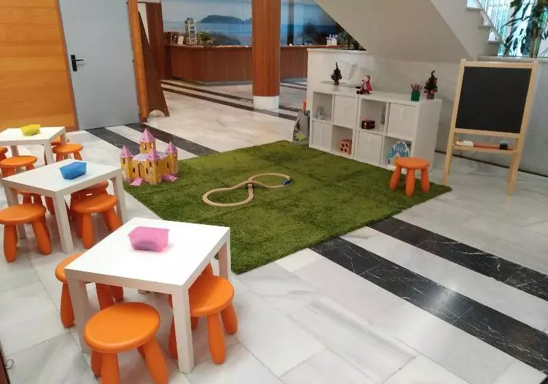 リゾートホテル Aparthotel Golf Beach