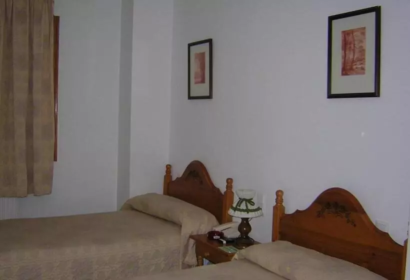 Hostal Restaurante La Muralla