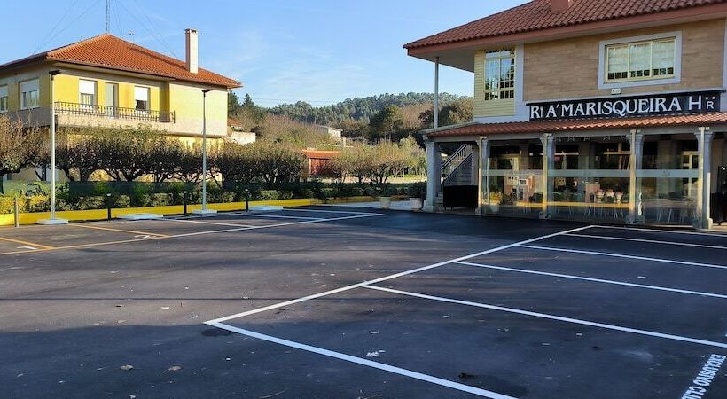 ホテル A Marisqueira I Aeropuerto A Coruña