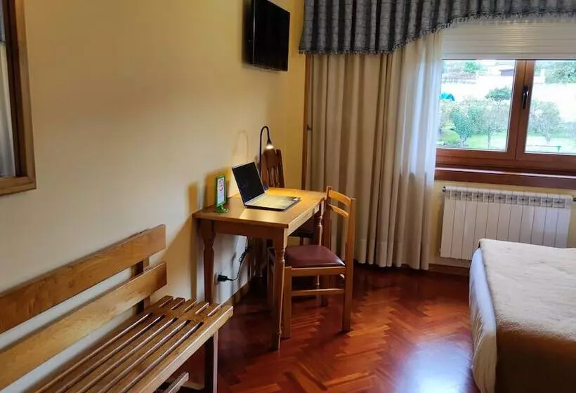 Hotel A Marisqueira I Aeropuerto A Coruña