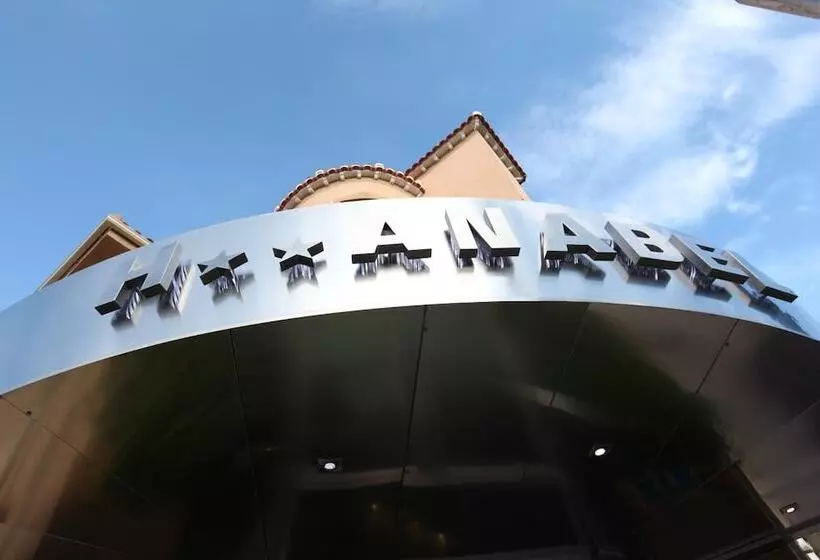 ホテル Anabel Baza