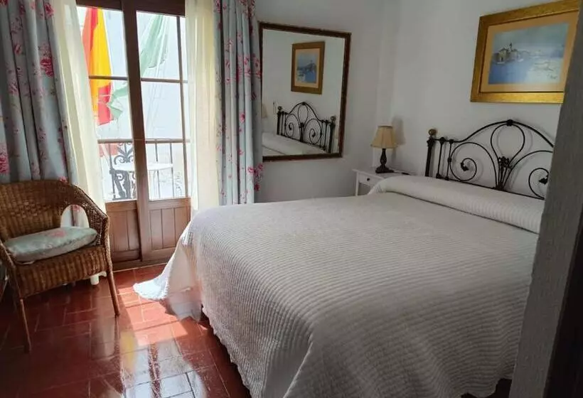 Hotel Hostal Gran Capitan