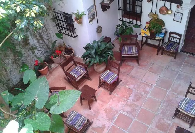 Hotel Hostal Gran Capitan