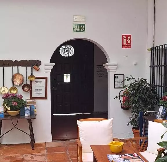 Hotel Hostal Gran Capitan