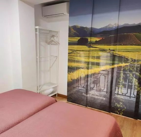 Hotelli Hostal Rioja Condestable