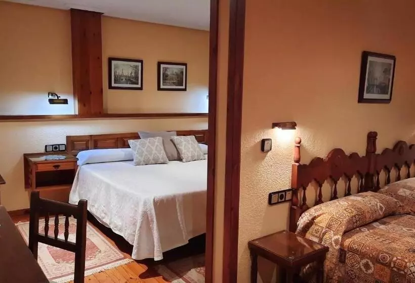 Отель Hosteria Picos De Europa