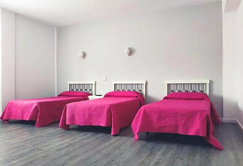 호텔 Pensión Dorada