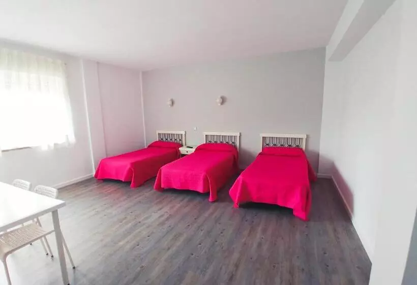 호텔 Pensión Dorada