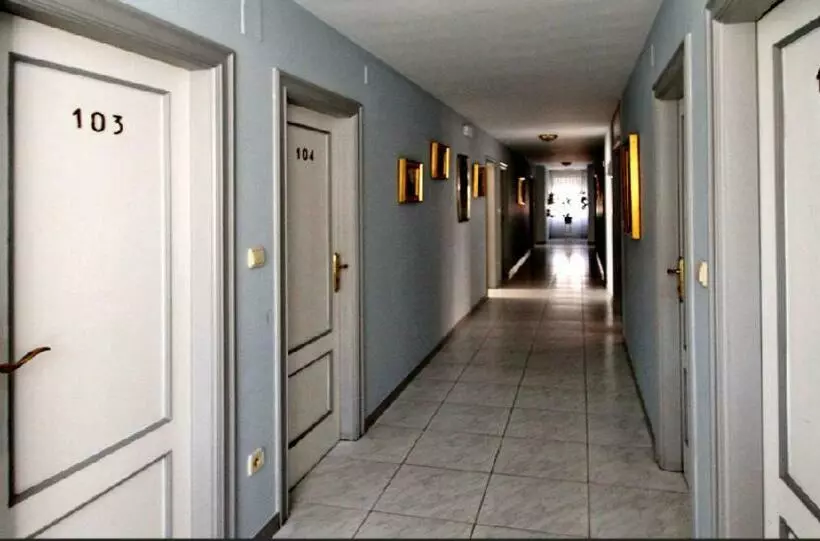 酒店 Pension Rocio