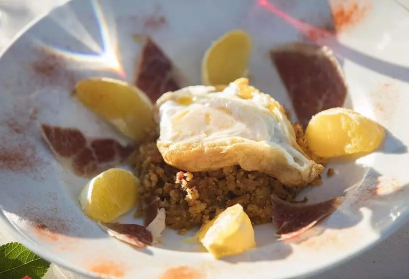 Hotel Rural Tugasa El Almendral