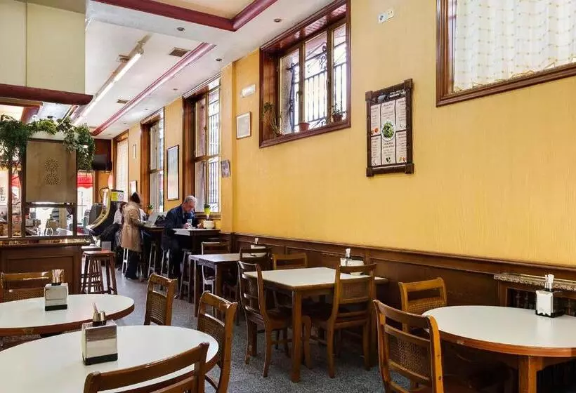 فندق San Lázaro