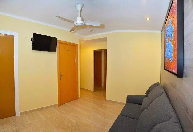 膳宿费 Hostal Julieta