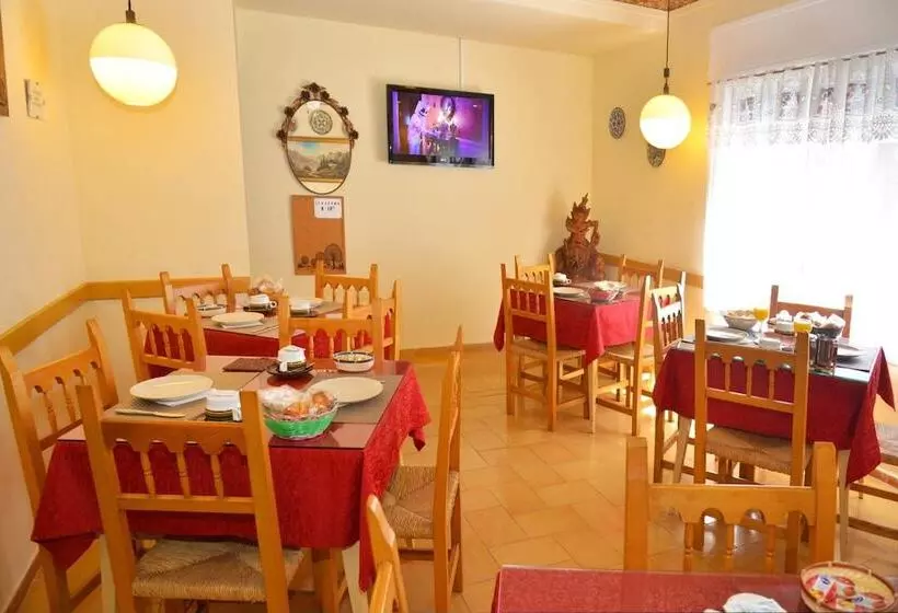 膳宿费 Hostal Julieta