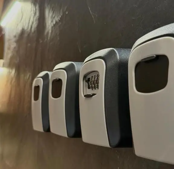 Hostelli HS Altet Suites - Alicante Airport