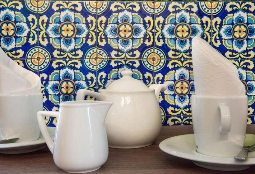 مسافرخانه Sol Port Soller