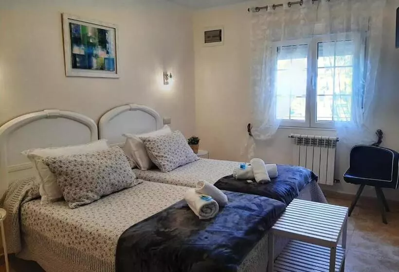 בית מלון כפרי Alvaro