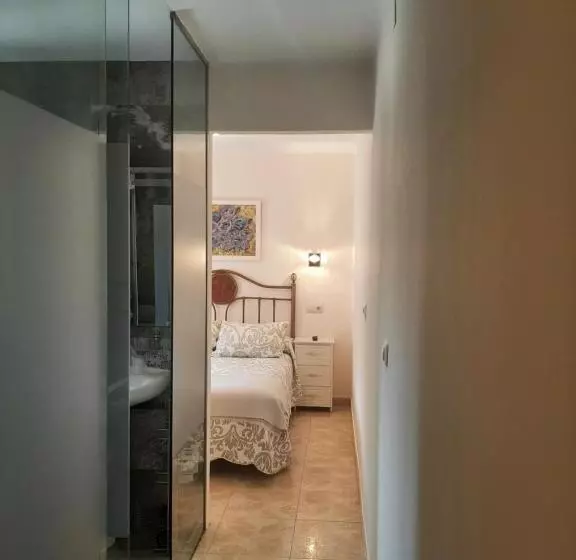 בית מלון כפרי Alvaro