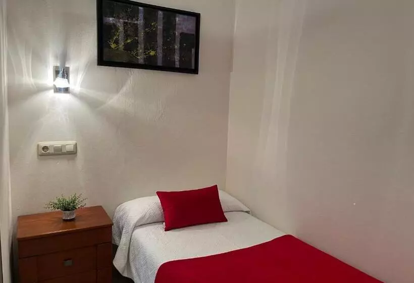 בית מלון כפרי Alvaro