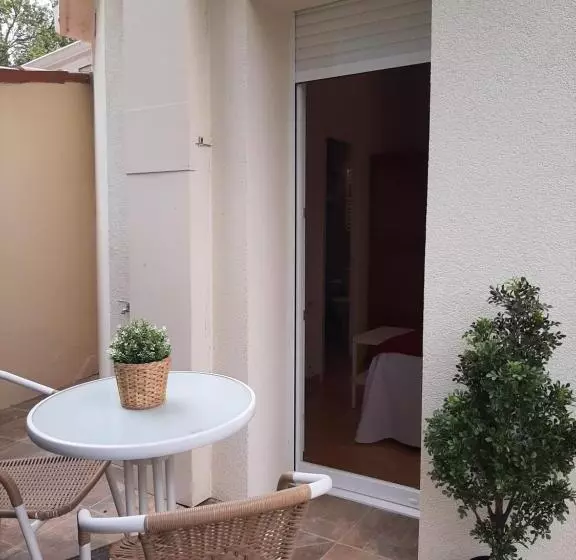 בית מלון כפרי Alvaro