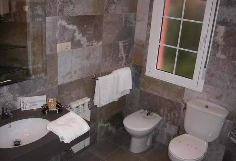 בית מלון כפרי Alvaro