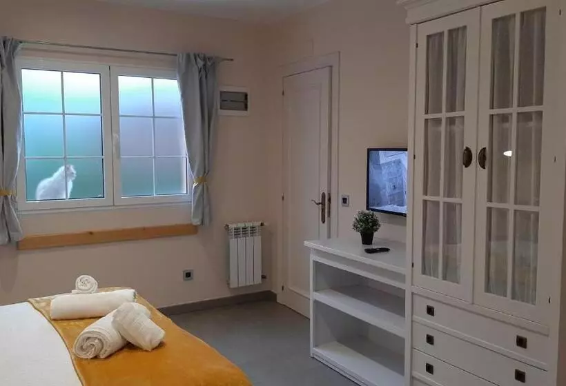 בית מלון כפרי Alvaro