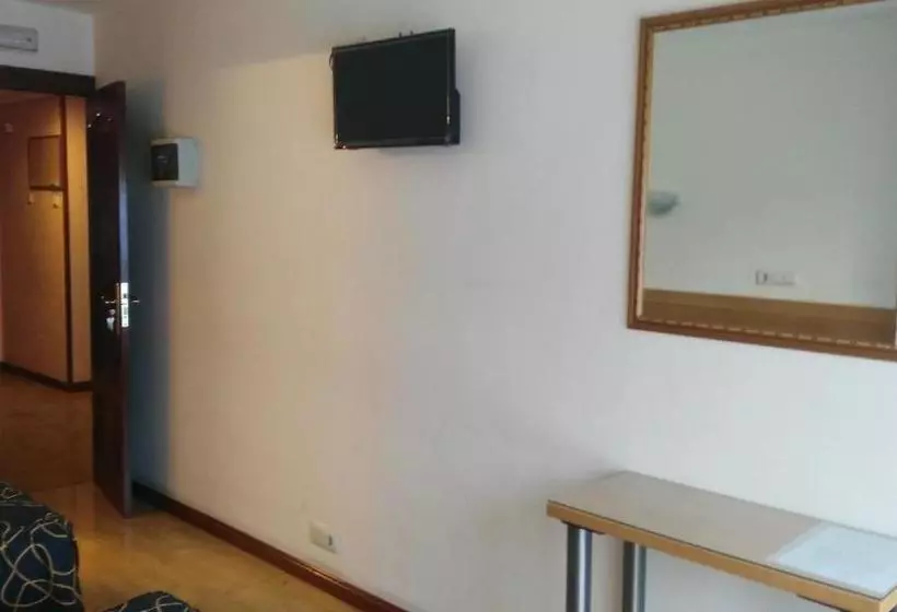 酒店 Hospedaje Covadonga