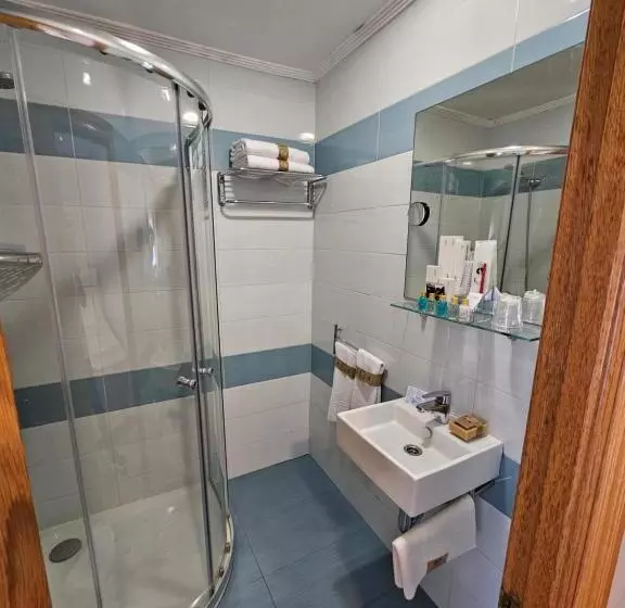 فندق Hostal Fidalgo