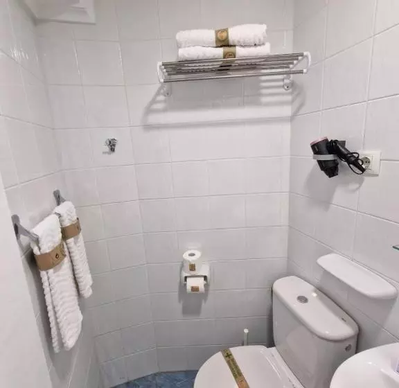 فندق Hostal Fidalgo