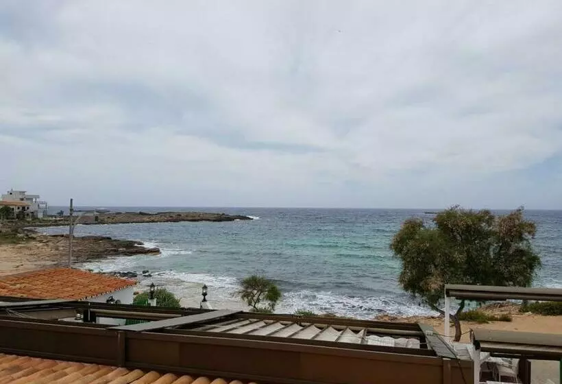 Отель Hostal Restaurante Playa