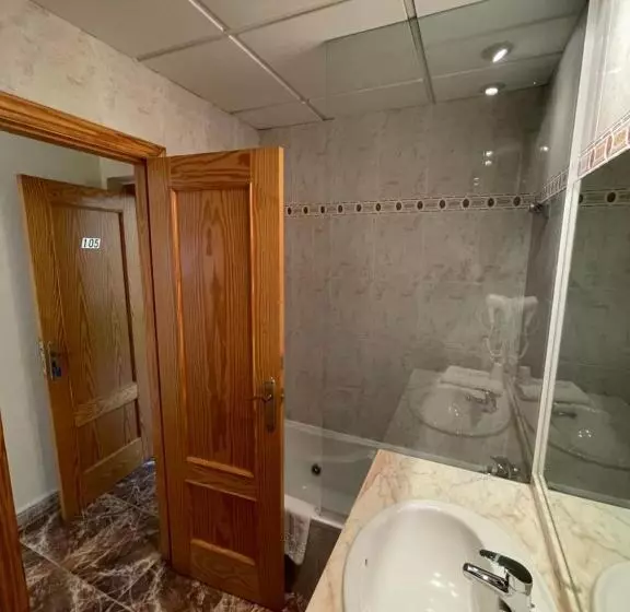 Szálloda Hostal Rosaleda