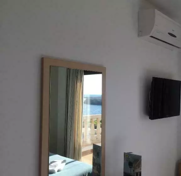 호텔 Hostal Sa Prensa