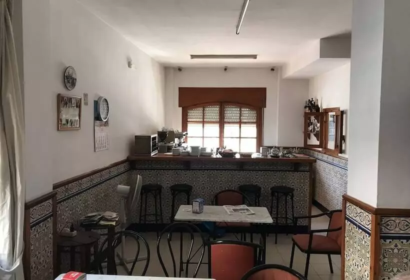 Отель Hostal Villa De Garrucha