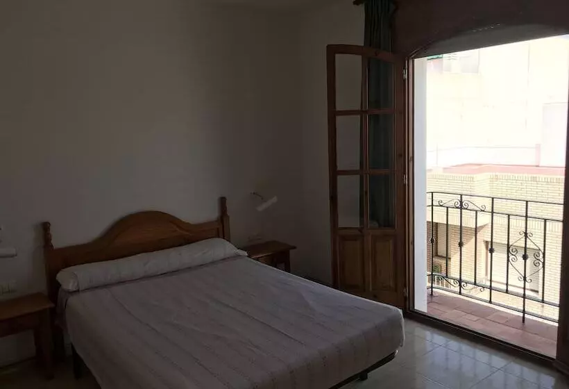 Отель Hostal Villa De Garrucha