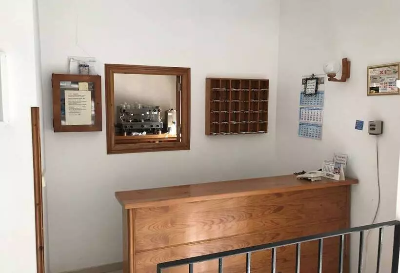 Отель Hostal Villa De Garrucha