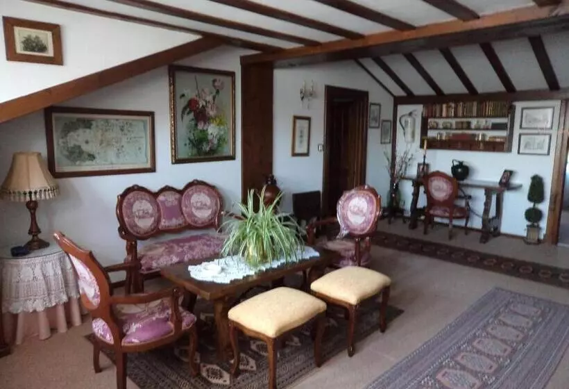 酒店 Pensión Castio