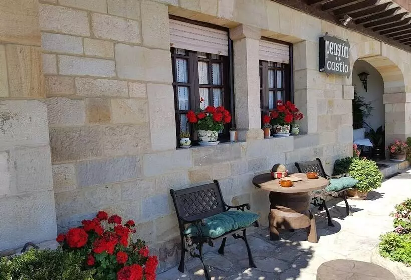酒店 Pensión Castio