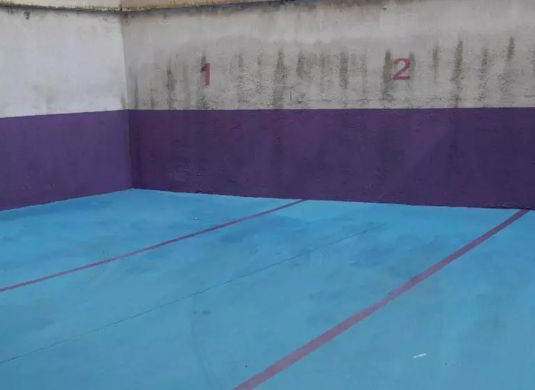 Hostal 4c Cuatro Caminos