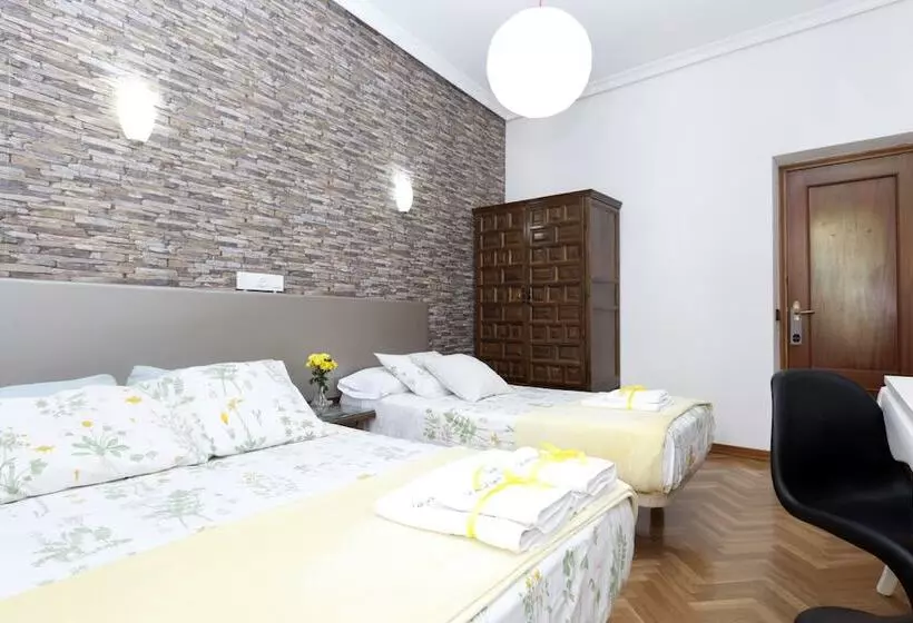 مسافرخانه Hispano Gran Vía