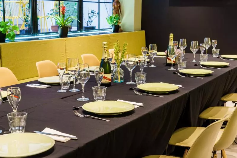 مسافرخانه Due Temps Madrid