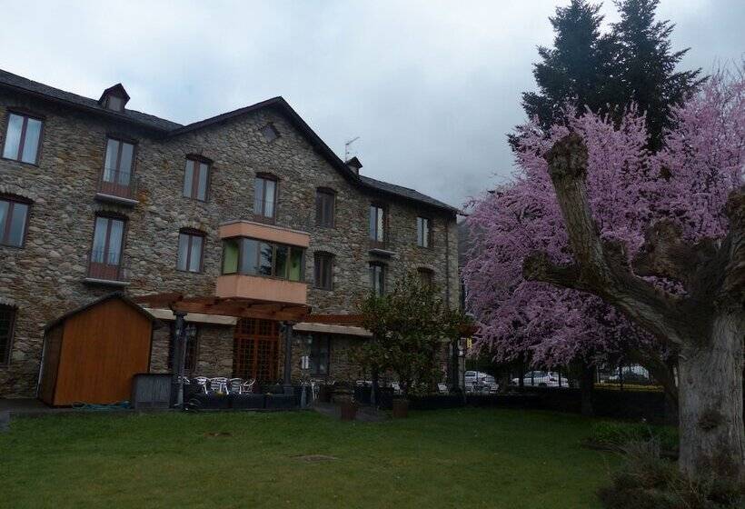 Hostal Vall D Aneu By Arcas & Sambola