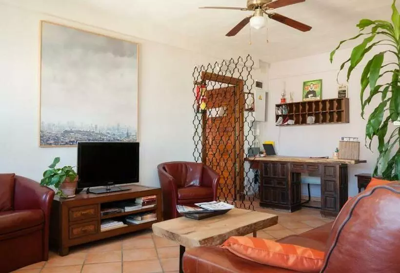 Отель Hostal La Palmera