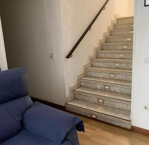 هتل Hostal Río Paraná