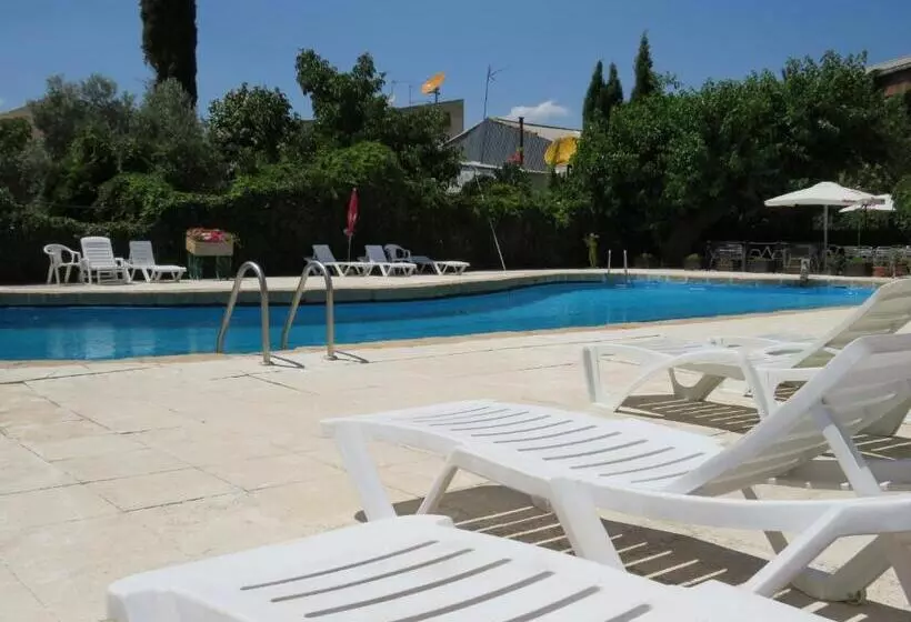 Hotel Hostal San José