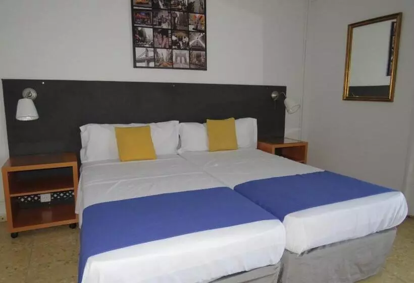 Hotel Hostal San José