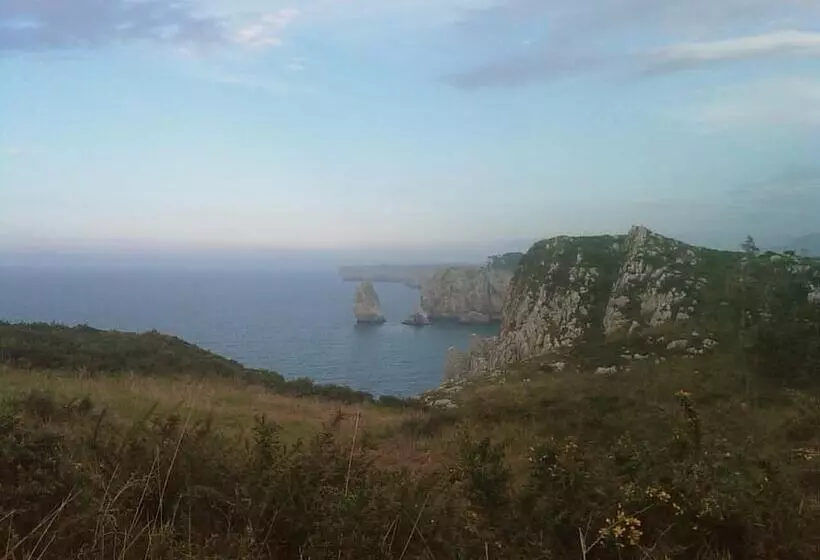 בית מלון כפרי Camangu