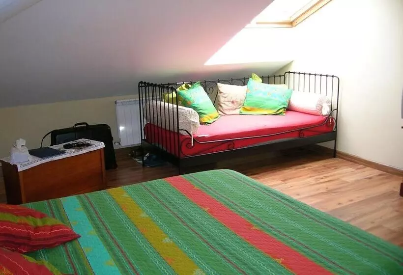 בית מלון כפרי Camangu