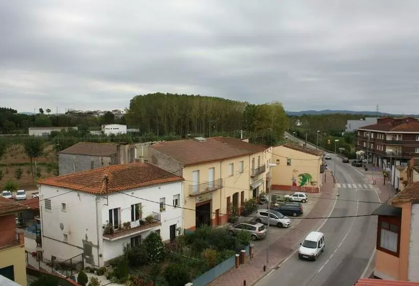 هتل La Brasa De Riudarenes