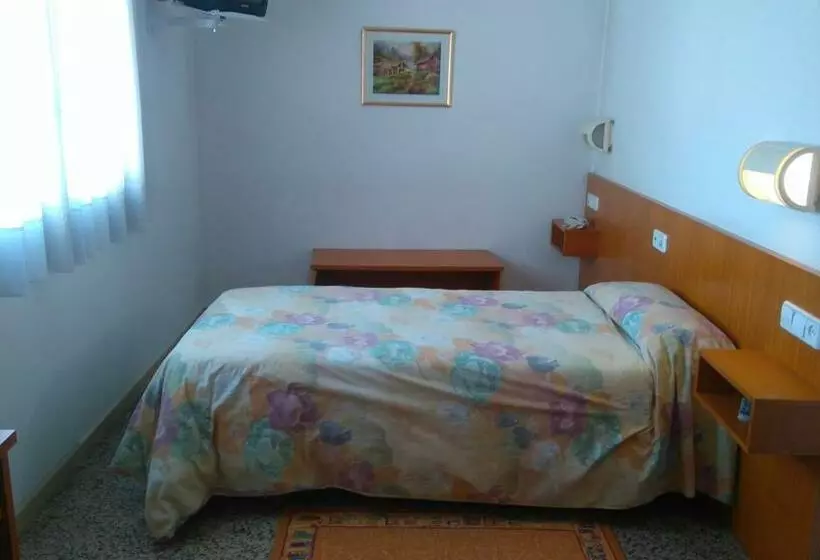 هتل La Brasa De Riudarenes